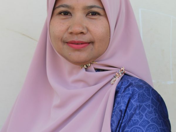Azrinayani, S.Pd