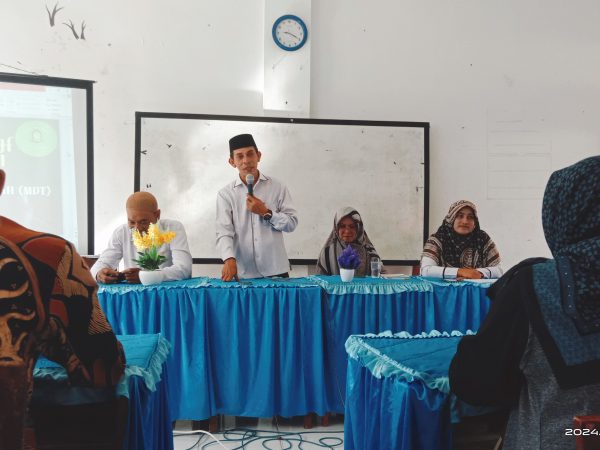 Musyawarah Wali Santri Madrasah Diniyah Takmiliyah (MDT) di MTsN 1 Aceh Tengah