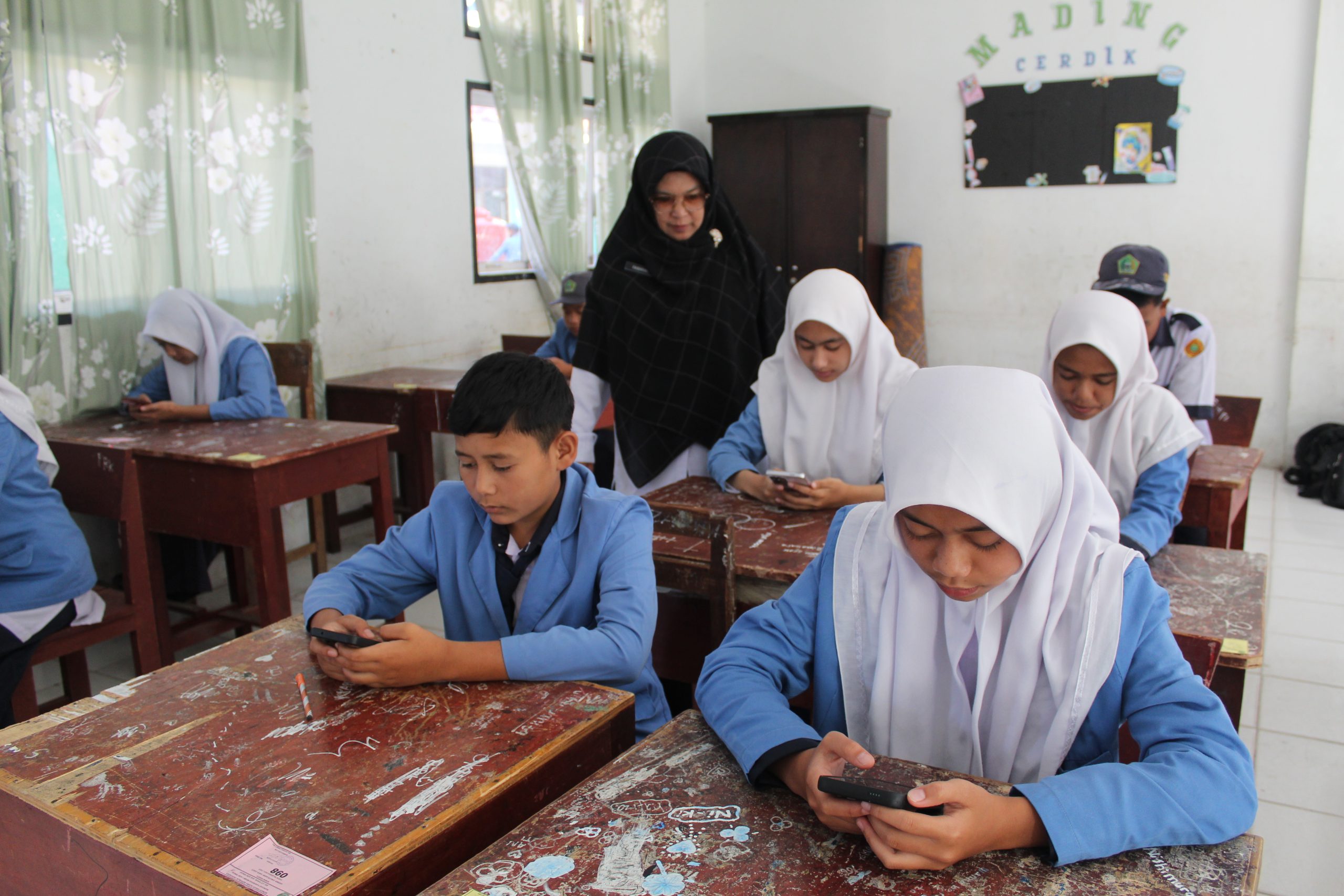 MTsN 1 Aceh Tengah Laksanakan ASAT Tahun Pelajaran 2024/2025 Berbasis Android dan Komputer MTsN 1 Aceh Tengah Laksanakan ASAT Tahun Pelajaran 2024/2025 Berbasis Android dan Komputer