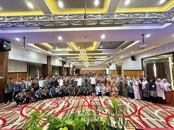 Kepala MTsN 1 Aceh Tengah Ikuti Rapat Evaluasi Kinerja Kepala MTs se-Aceh