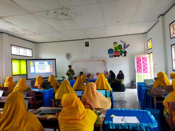 Kasi Penmad Aceh Tengah dan FPMI Kunjungi MTsN 1 Aceh Tengah: Sosialisasi Pendidikan Inklusif untuk Semua.