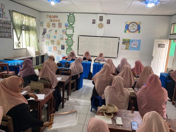 Rapat Pembagian Tugas Tahun Pelajaran 2025/2026 MTsN 1 Aceh Tengah Berlangsung Lancar