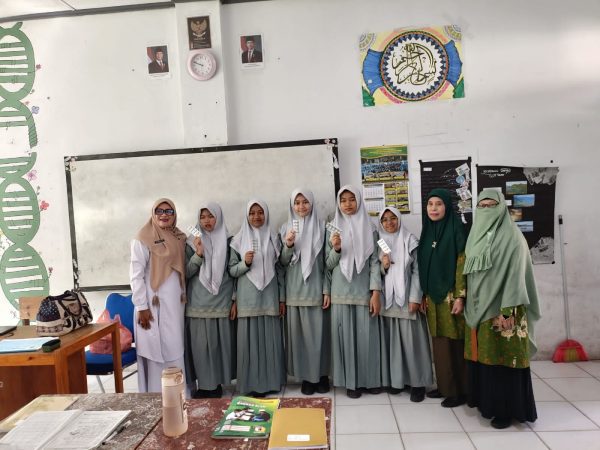 Puskesmas Lut Tawar Gelar Sosialisasi Pemberian Suplemen Tambah Darah di MTsN 1 Aceh Tengah