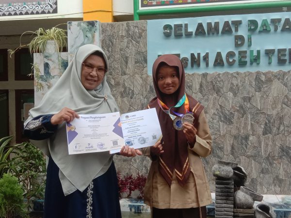 Dua Kali Harumkan Nama Madrasah, Nadia Humaira Syifa Raih Medali Perak OSSN 2025!