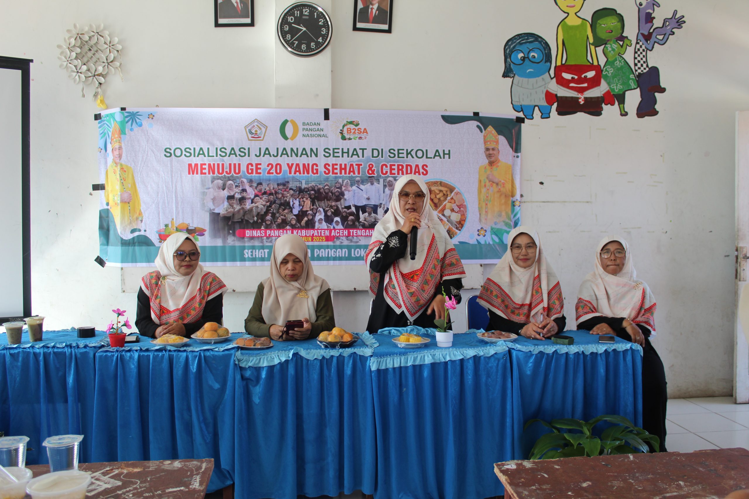 Dinas Pangan Memberikan Sosialisasi Jajanan Sehat di MTsN 1 Aceh Tengah: Menuju G-20 yang Sehat dan Cerdas