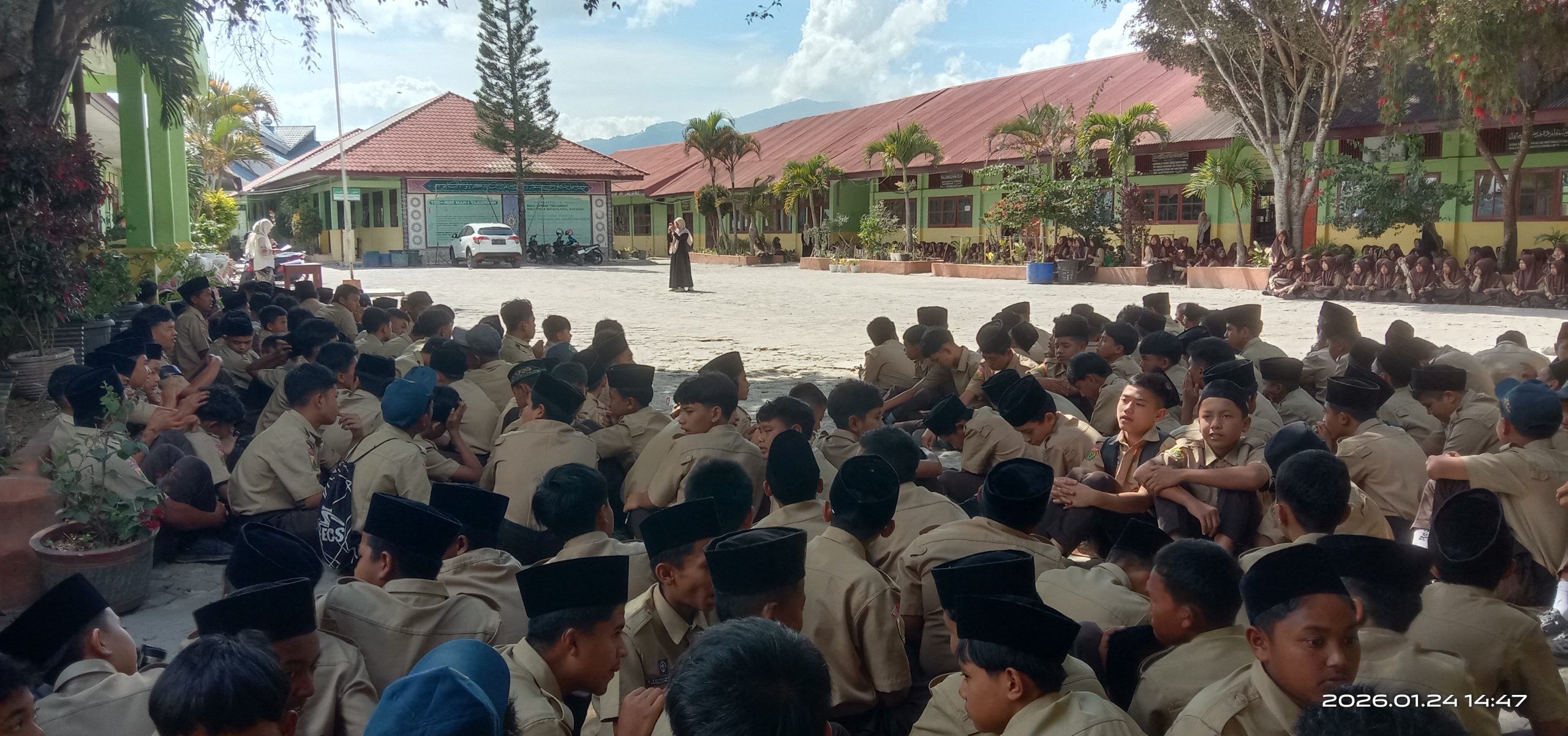MTsN 1 Aceh Tengah Peringati Hari Guru Nasional dengan Beragam Rangkaian Acara