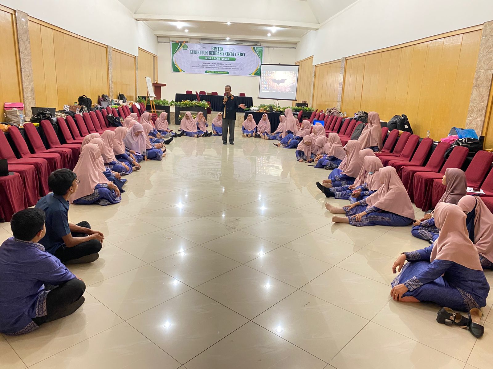 Hari Terakhir Bimtek Tentang Kurikulum Berbasis Cinta Hari Terakhir Bimtek Tentang Kurikulum Berbasis Cinta