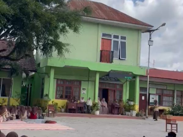 MTsN 1 Aceh Tengah Peringati Hari Pendidikan Nasional 2026 dengan Khidmat dan Meriah
